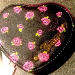 Juicy Couture wristlet
